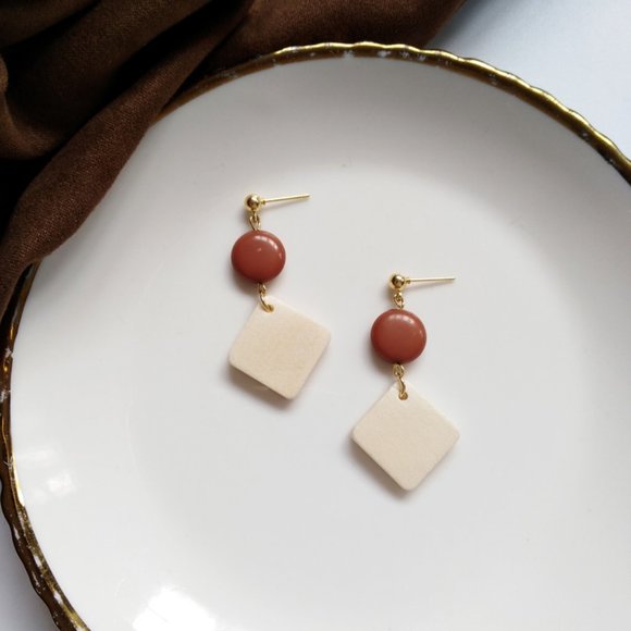 Myth X Dream Jewelry - 💕LAST ONE Hot Pick Wood Resin Drop Earrings